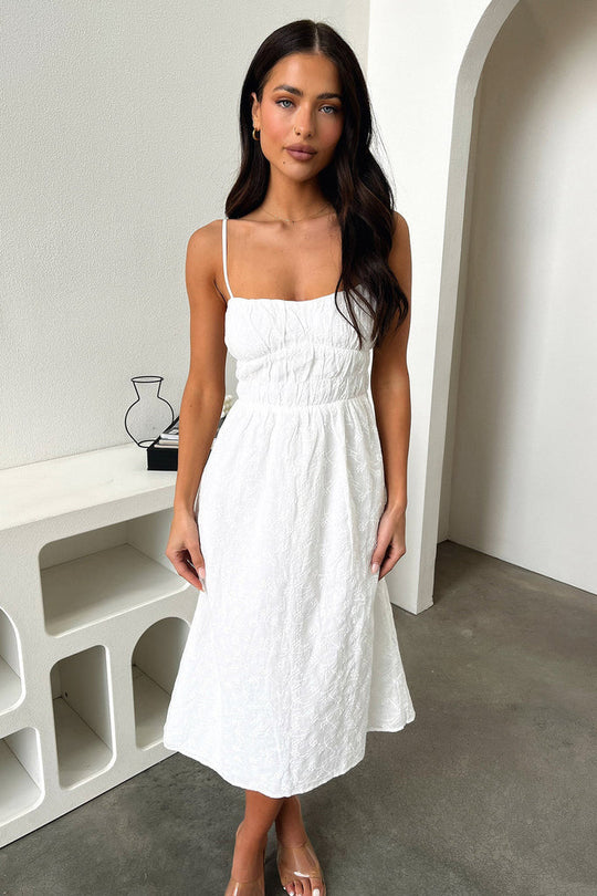 Damen Sommerliches Midi-Kleid mit verstellbaren Spaghettiträgern und Raffung Shopnory