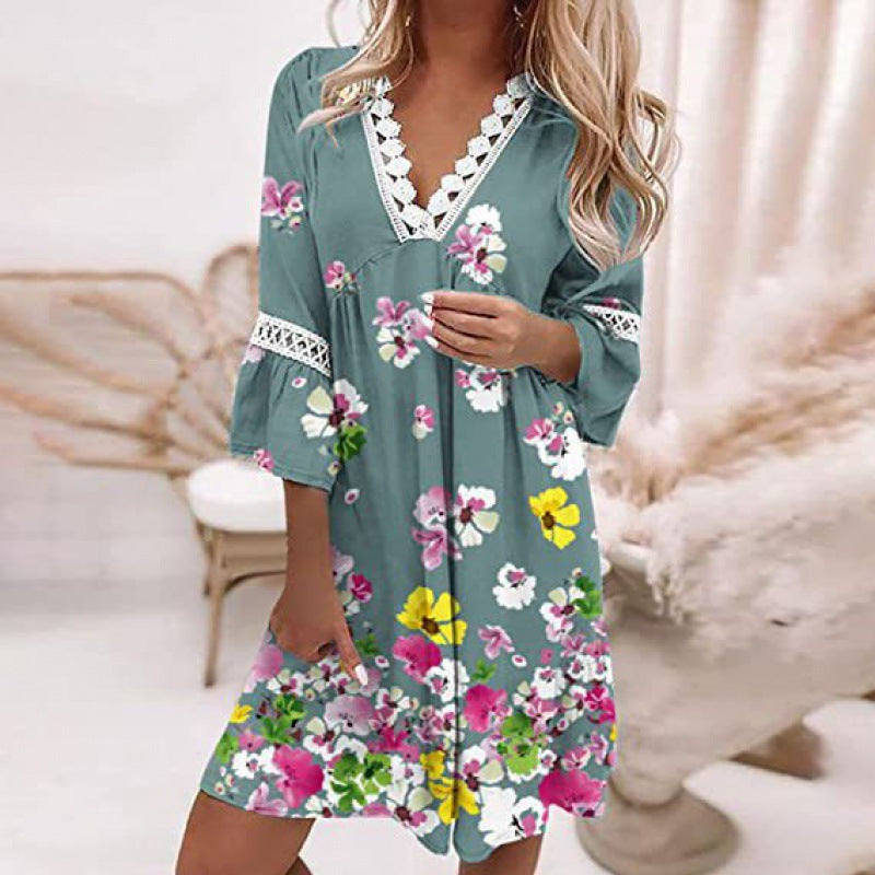 Damen Blumiges Tunika-Kleid mit Spitzenakzenten