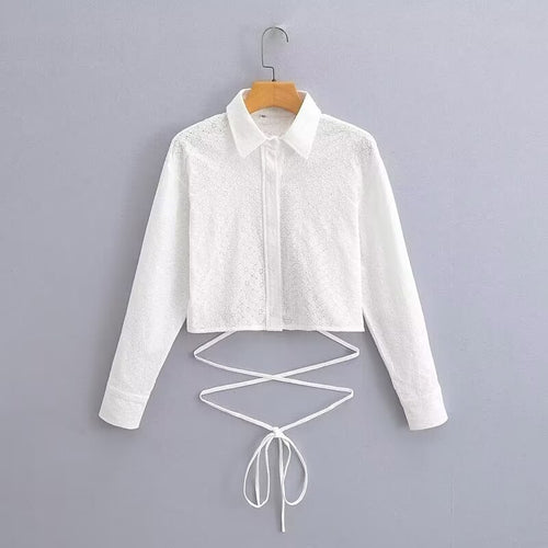 Damen Kurzgeschnittene Lochstickerei-Bluse mit Hemdkragen und langen Schnürbändern Shop Nory