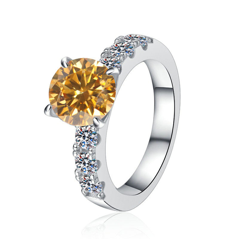 Damenring mit strahlendem Hauptstein und glamourösem Zirkonia-Besatz Shop Nory