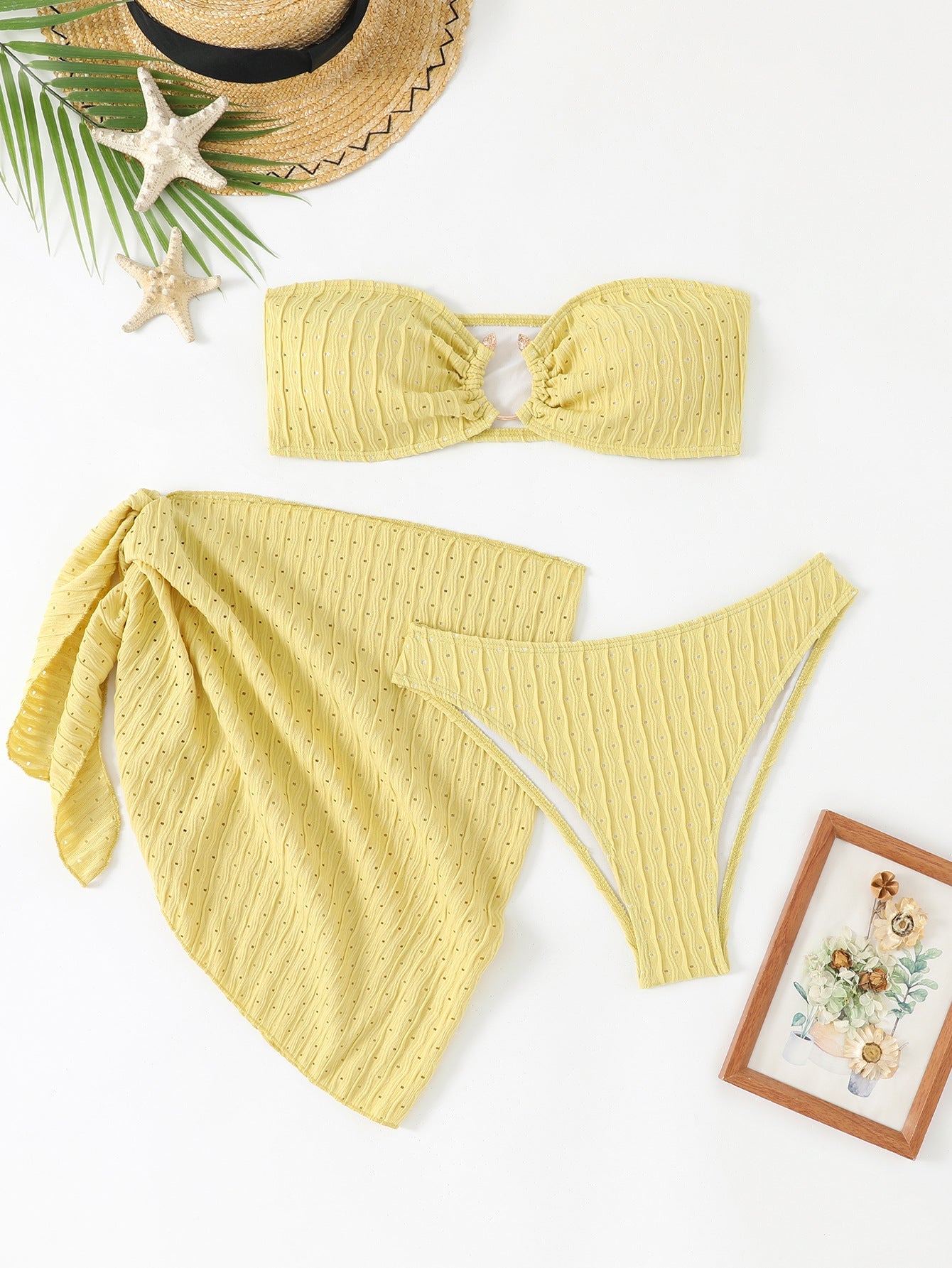 Damen Bandeau-Bikini-Set mit raffiniertem Wickelrock und stilvollen Details