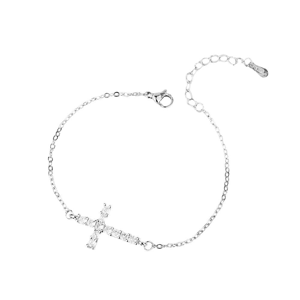 Damenarmband mit funkelndem Kreuzanhänger Shop Nory