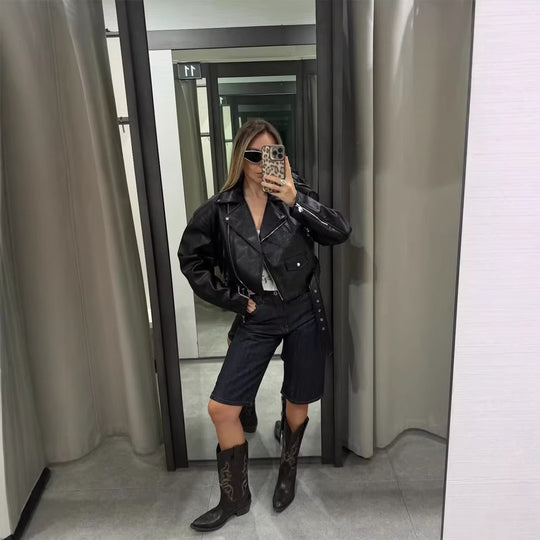 Damen Kurze strukturierte Bikerjacke aus Lederimitat Shop Nory