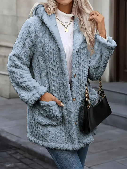 Damen Kuschelige Teddyjacke mit Kapuze, Knopfleiste und aufgesetzten Taschen Shop Nory