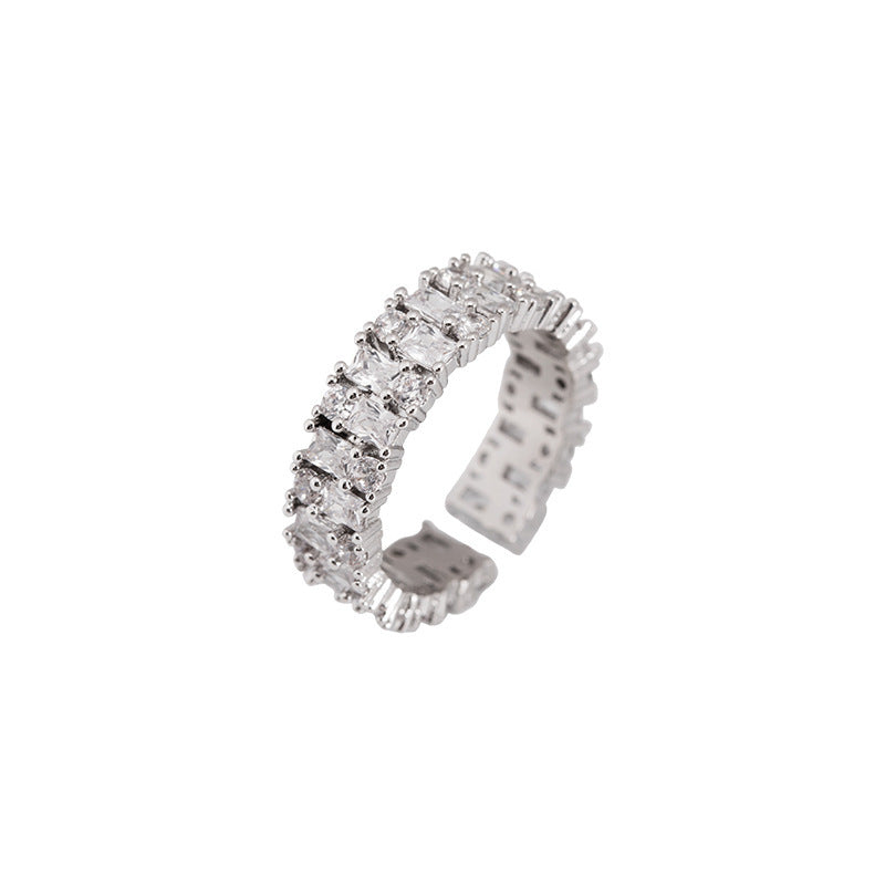 Damen Zarter und funkelnder Ring mit mehrreihigem Zirkonia-Design Shop Nory