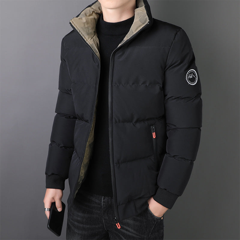 Herren Kurz geschnittene wattierte Steppjacke mit Camouflage-Innenfutter, gerippten Bündchen und Reißverschlusstaschen Shop Nory