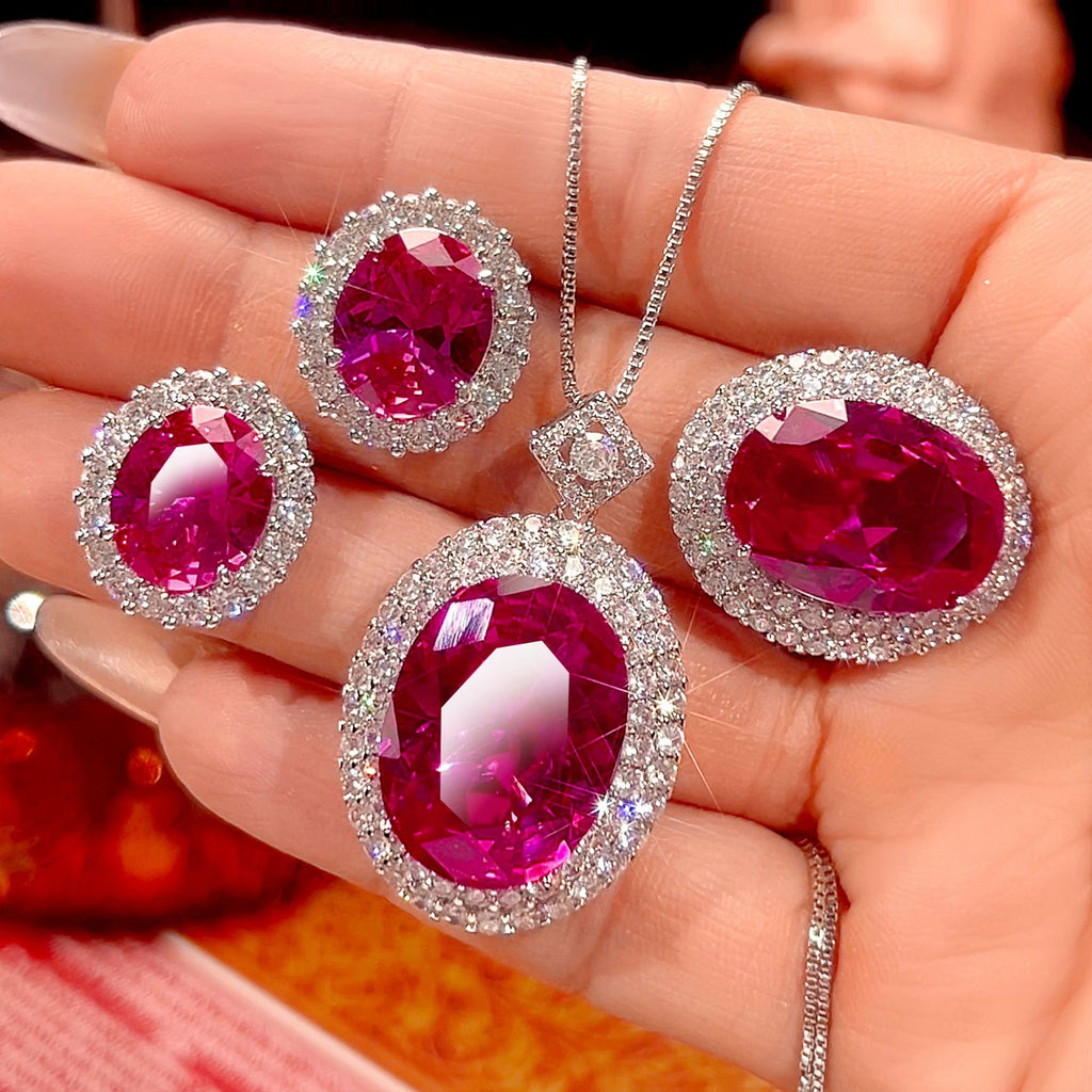 Ovaler Zentrum Edelstein Halo Anhänger und Ohrstecker Set mit Sterling Silberkette und Pavé Zirkonia