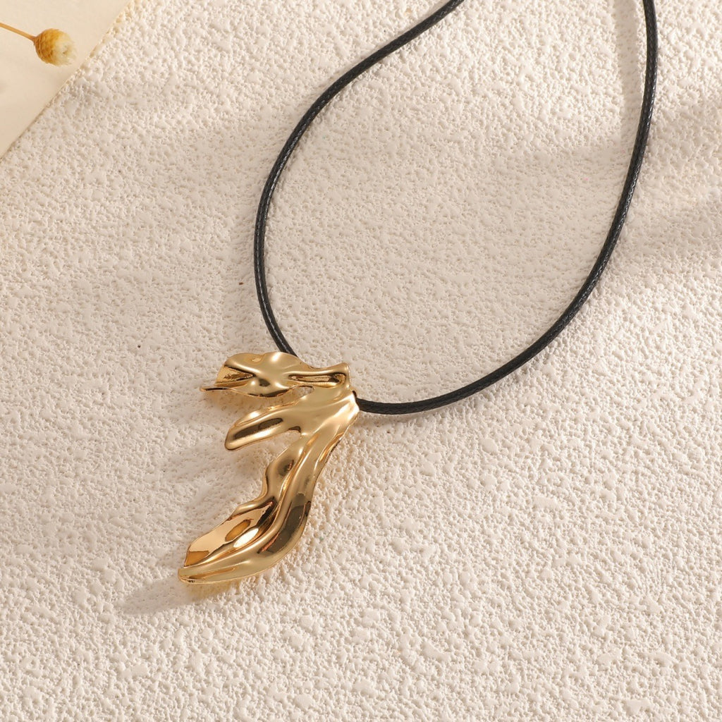 Damen Schmuckset mit elegantem, skulpturalem Design Shop Nory