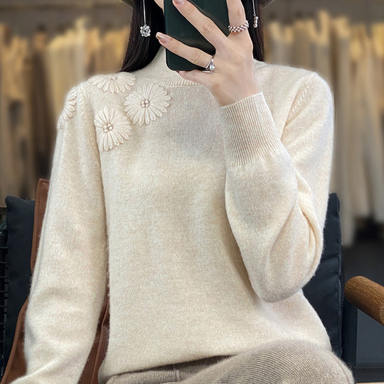 Damen Weicher Feinstrickpullover mit kurzem Stehkragen, 3D‑Blütenapplikation und gerippten Bündchen Shop Nory
