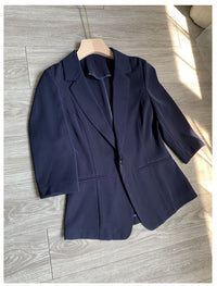 Marineblau