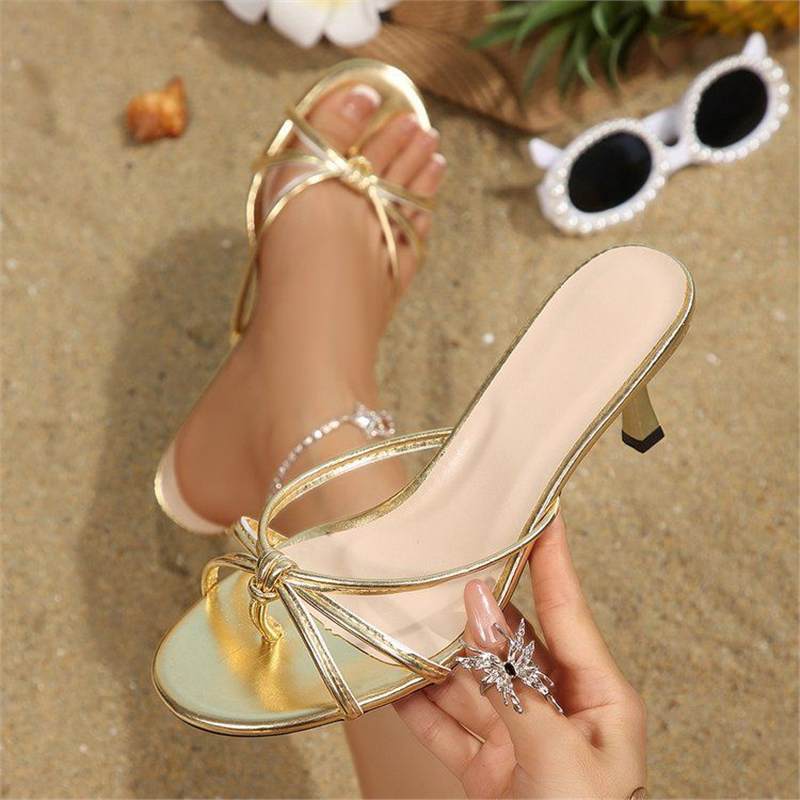 Damen Elegante Kitten‑Heel Mules mit zarten Knoten‑Riemchen und offenem Zehenbereich Shop Nory
