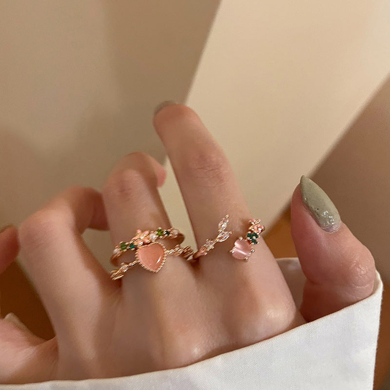 Damenring mit filigranen Kristallen Shop Nory