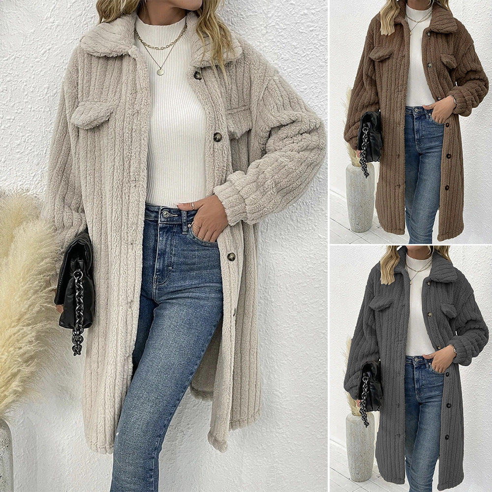 Damen nan langer Teddy-Mantel mit Schalkragen und aufgesetzten Brusttaschen Shop Nory