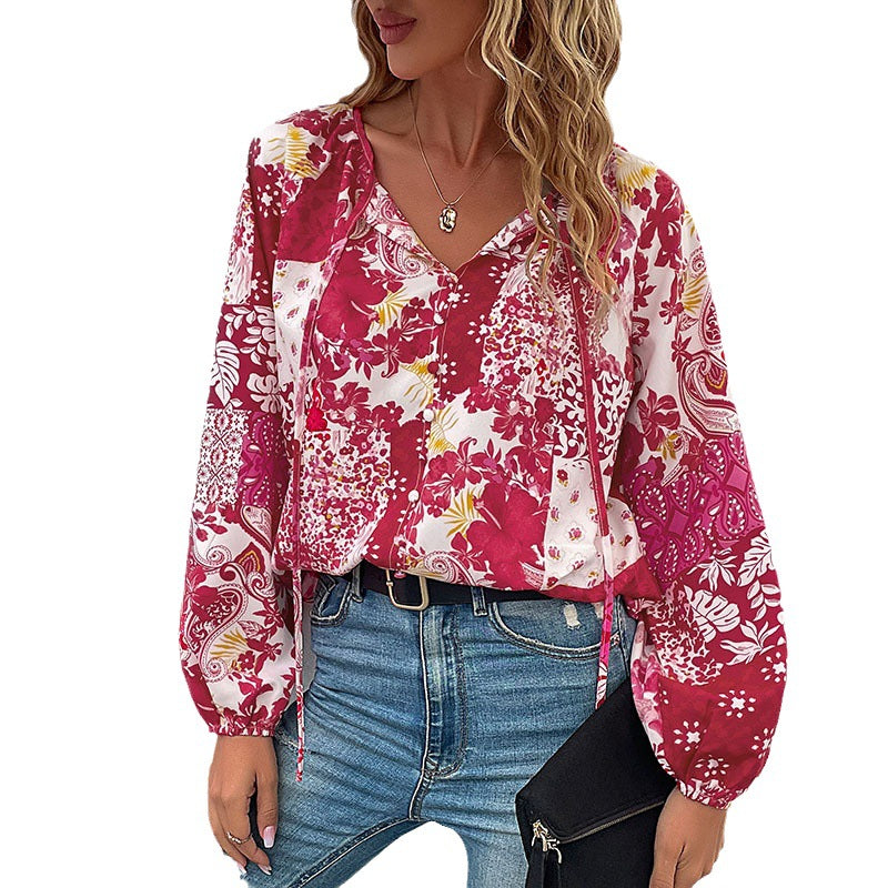 Damen Leichte Boho-Bluse mit Patchwork‑Print, Bindeschlitz und Ballonärmeln Shop Nory