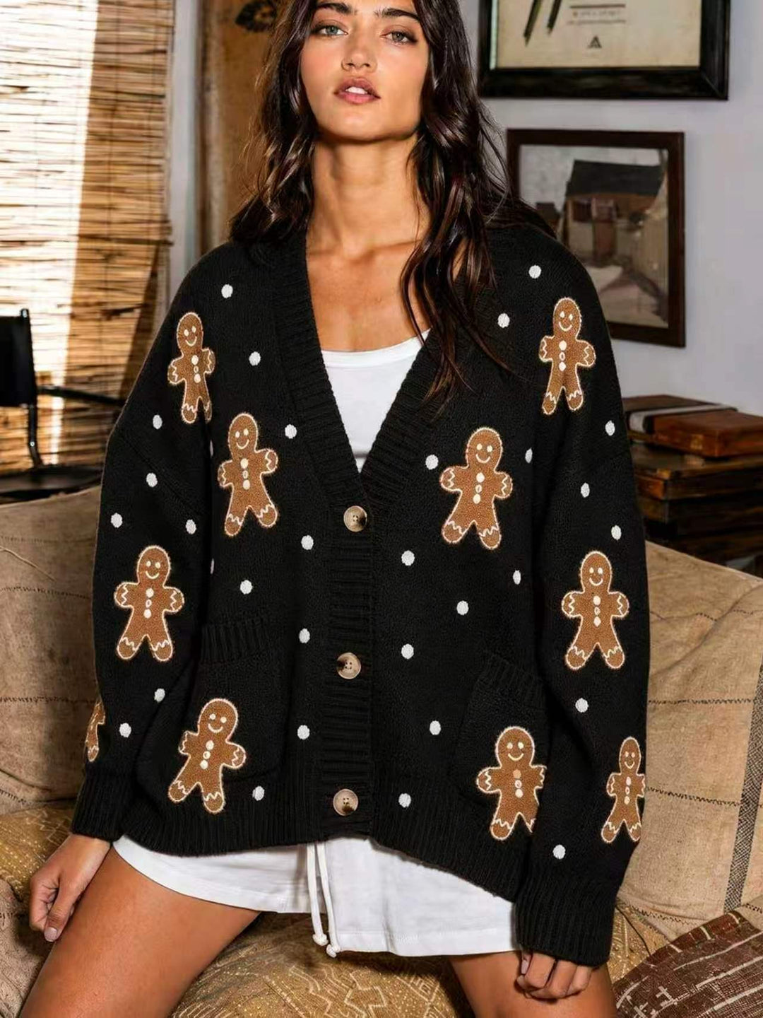 Damen oversized Strickcardigan mit Lebkuchenstickerei und tiefem V-Ausschnitt Shop Nory