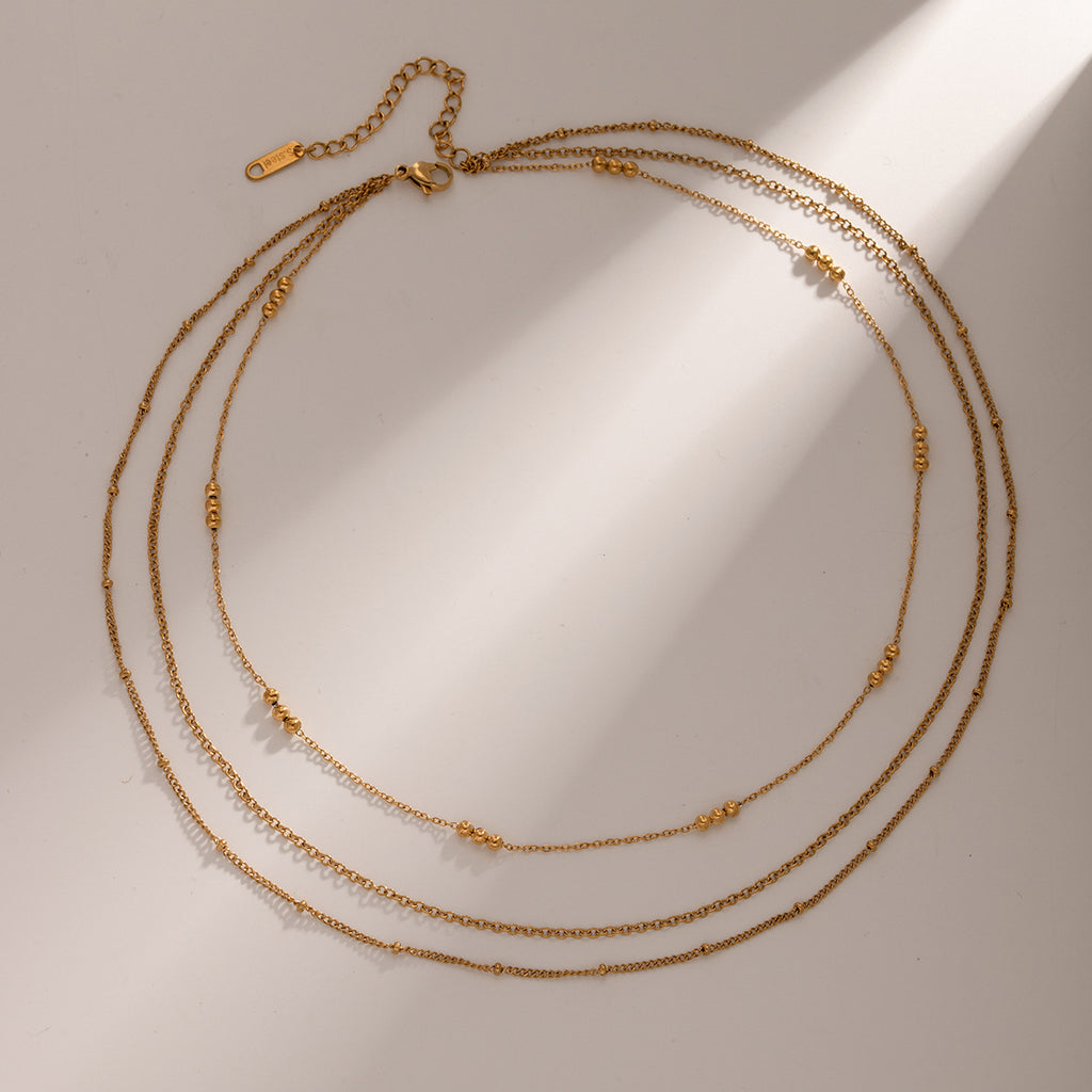 Damen Mehrlagige Halskette mit filigranen Gliederketten und zarten Detailverzierungen Shop Nory