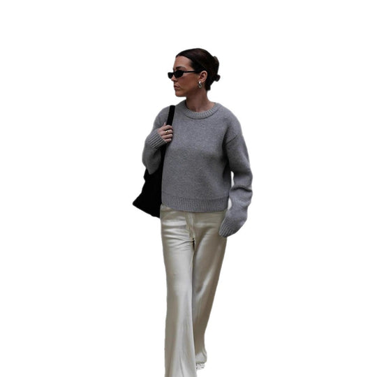 Damen Weicher Oversize-Strickpullover mit Rundhals, verlängerten Bündchen und geripptem Saum Shop Nory