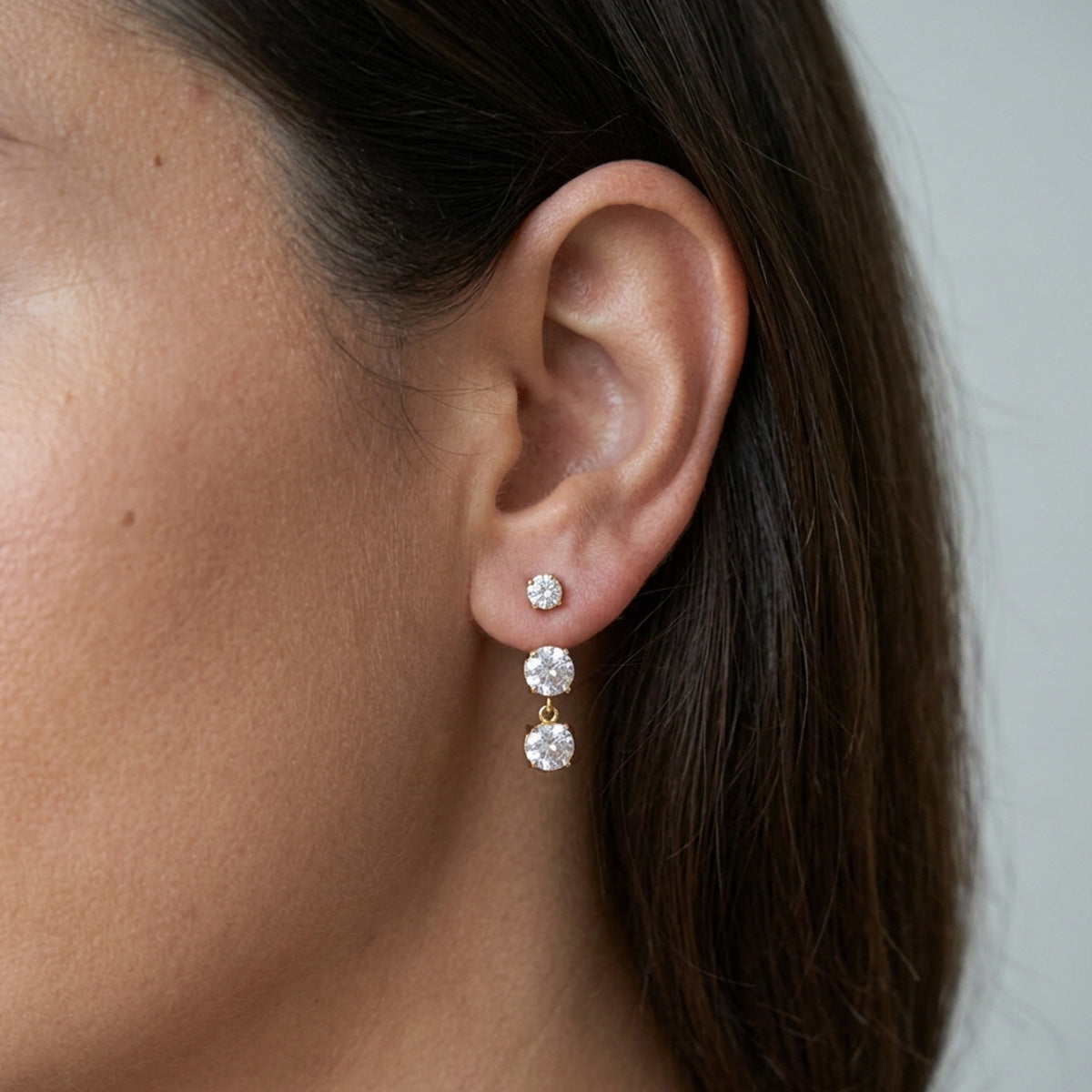 Damen Ohrhänger mit funkelnden Zirkonia aus hypoallergenem Edelstahl Shop Nory