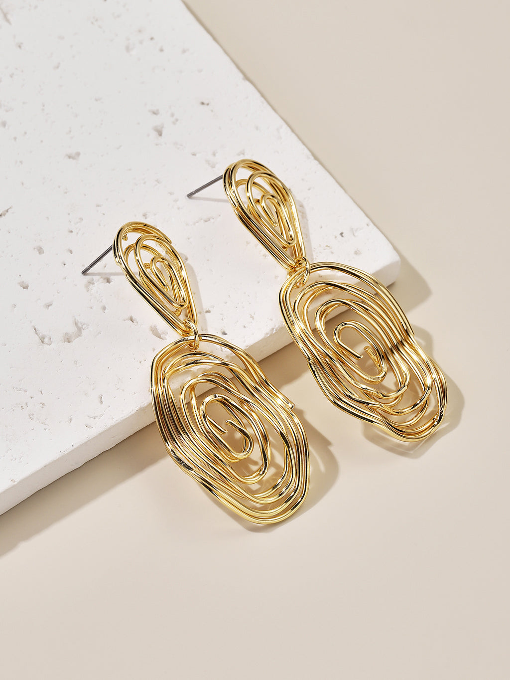 Damen Hängende Ohrstecker im filigranen Spiraldesign Shop Nory