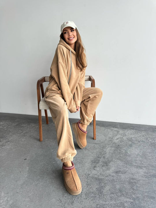 Damen Oversize-Fleece-Hoodie mit Kapuze und taillierter Tapered-Jogginghose Shop Nory