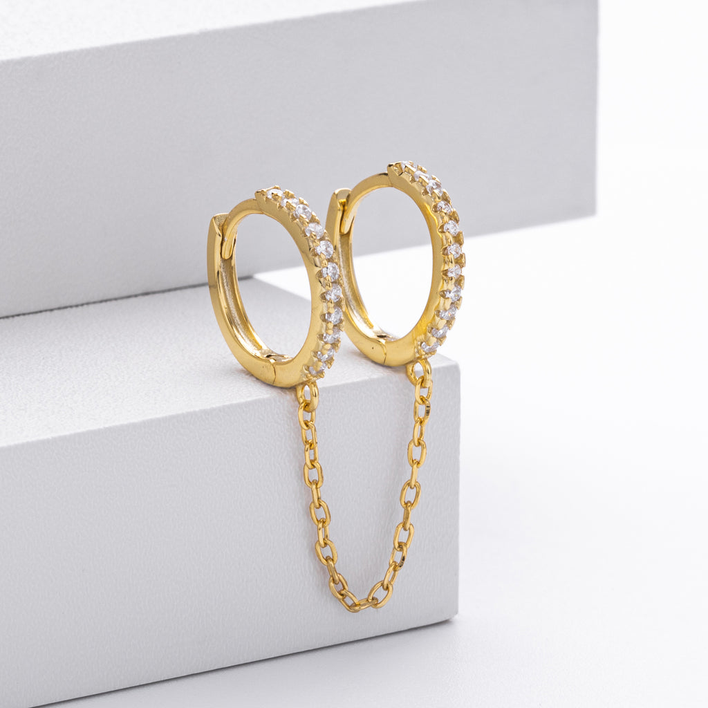 Damen Ohrhänger mit hochwertigem Zirkonbesatz und eleganter Kettenverbindung Shop Nory
