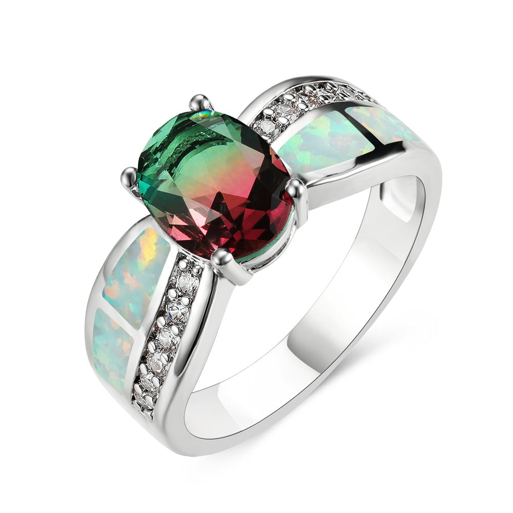 Damen Ring mit kunstvollem Opalanhänger und funkelnden Zirkonia-Details Shop Nory