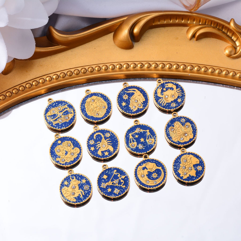 Damen Anhänger mit astrologischem Motiv und funkelnden Zirkonia Shop Nory