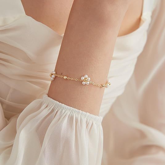 Damen Fußkettchen mit eleganten Perlen- und goldenen Akzenten Shop Nory