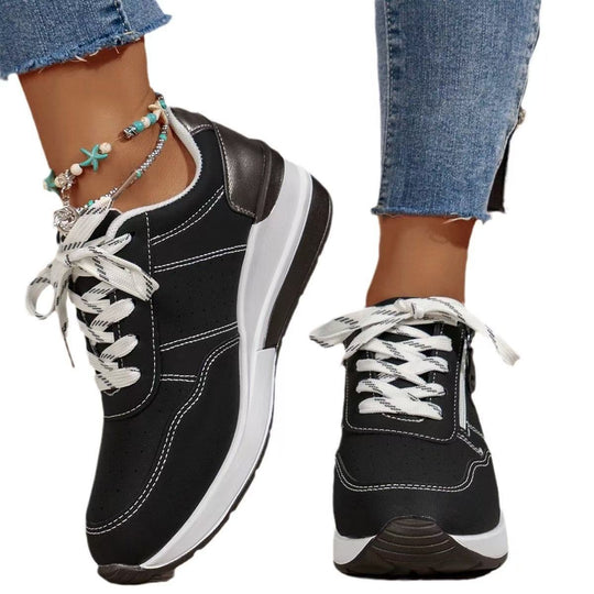 Damen sportive Plateau-Wedgesneaker mit seitlichem Zipper, perforiertem Nubuklook und dämpfender EVA-Sohle Shop Nory