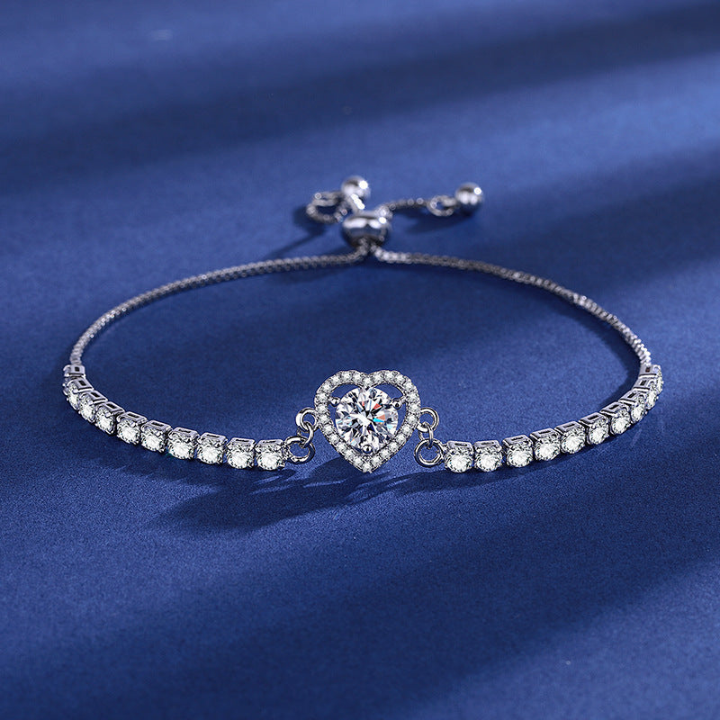 Zartes Zirkonia-Armband mit Verstellbarem Verschluss und Funkelnden Rundsteinen