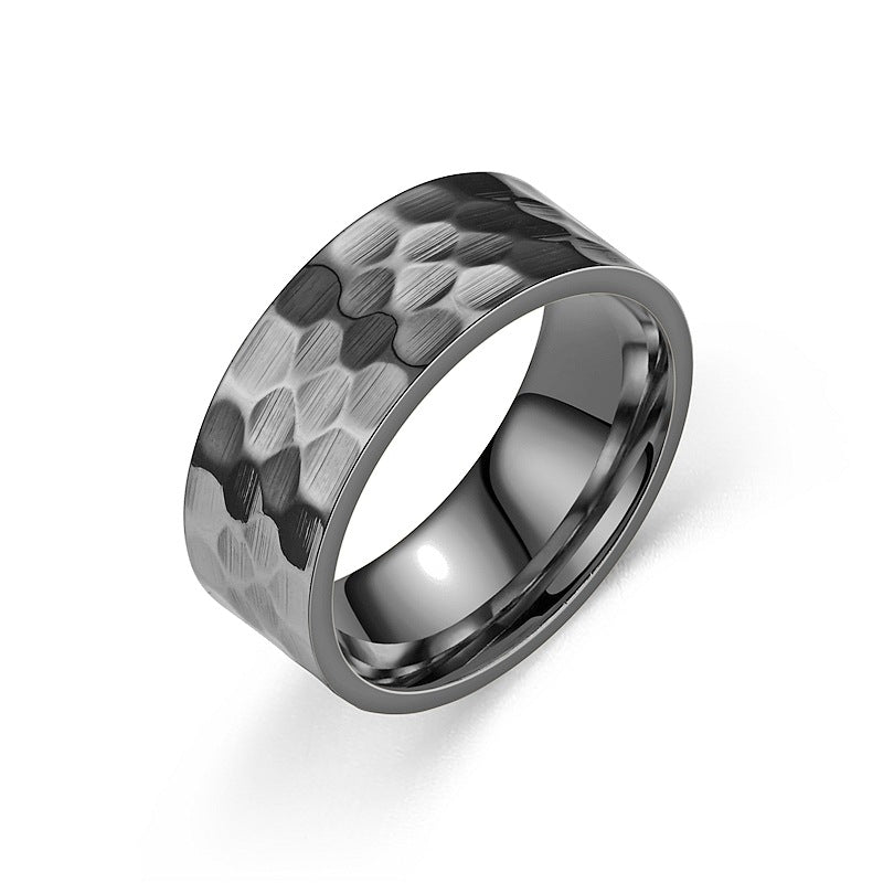 Herren Ring mit kunstvoller gehämmerter Oberfläche Shop Nory