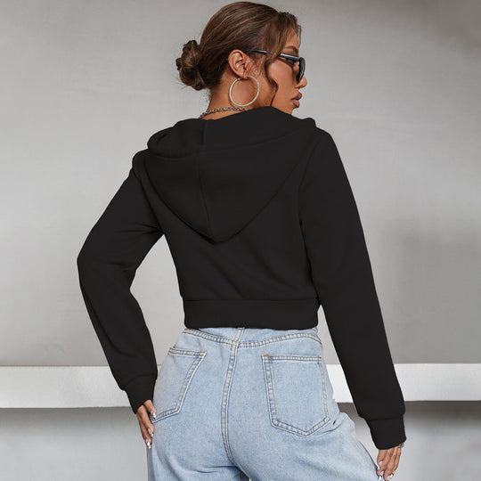 Damen kurze Kapuzenjacke mit durchgehendem Reißverschluss taillierter Silhouette und elastischen Bündchen Shop Nory