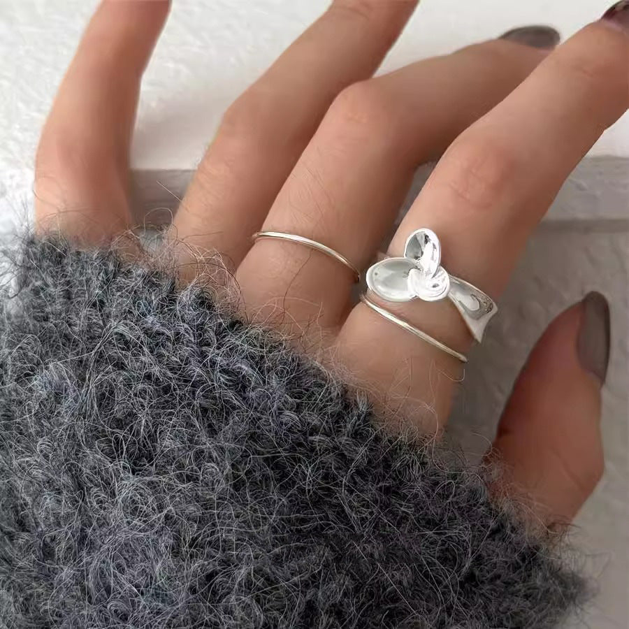 Damenring mit stilvollem Blumenmotiv Shop Nory