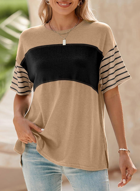 Damen Oversize-Shirt mit Kontrastpaneel, gestreiften Ärmeln und Seitenschlitzen Shop Nory