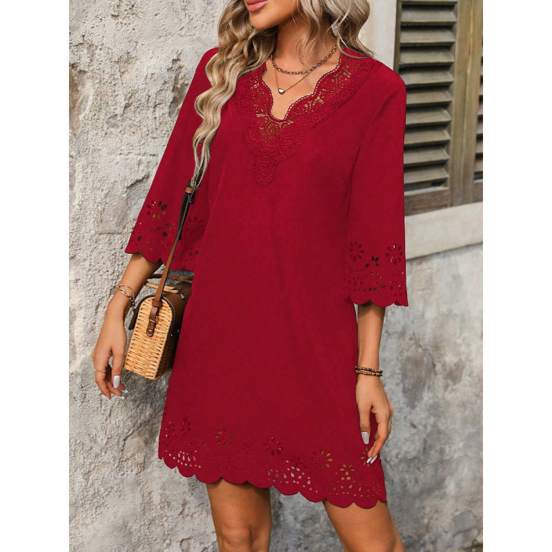 Damen Sommerkleid mit Spitzendetails und ausgestellten Ärmeln Shopnory