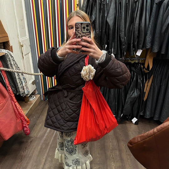 Damen Wickel-Steppjacke mit Taillenbindegürtel und Schalkragen Shop Nory