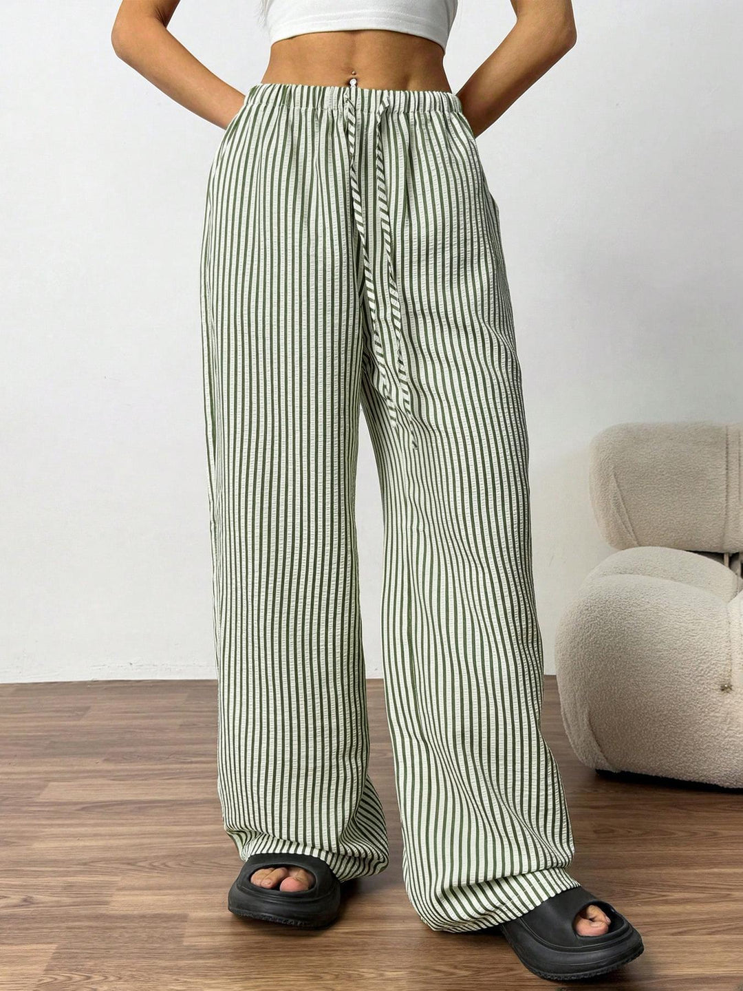 Damen Weite Highwaist-Hose mit Tunnelzug Streifen-Leinenoptik und Eingrifftaschen Shop Nory