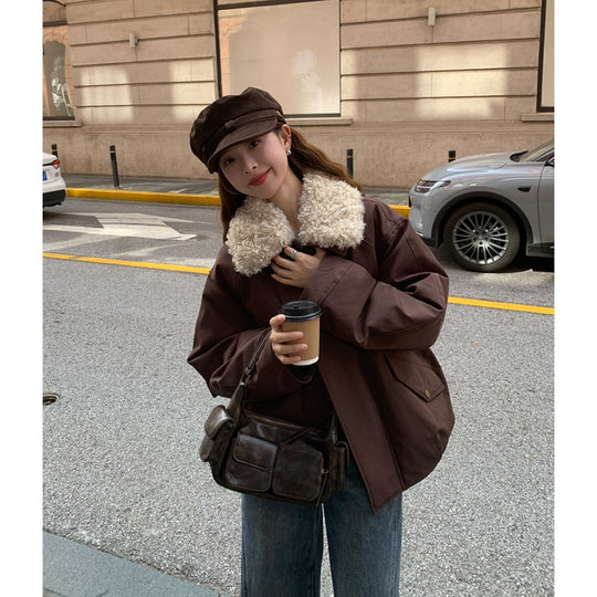 Damen Oversize-Kurzjacke mit Teddykragen und Pattentaschen Shop Nory
