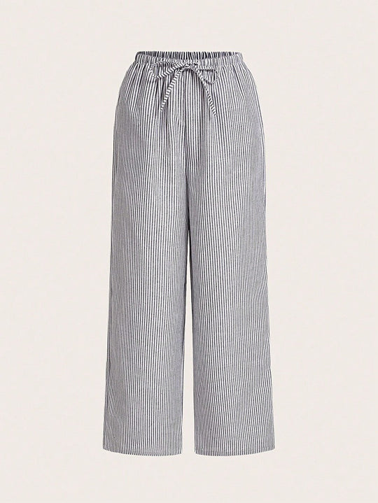 Damen Weite Sommerhose mit komfortablem Gummibund und Streifenmuster
