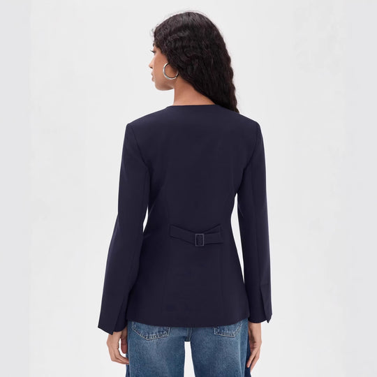 Damen Taillierter Kurzblazer mit Rundhalsausschnitt und mittiger Knopfleiste Shop Nory