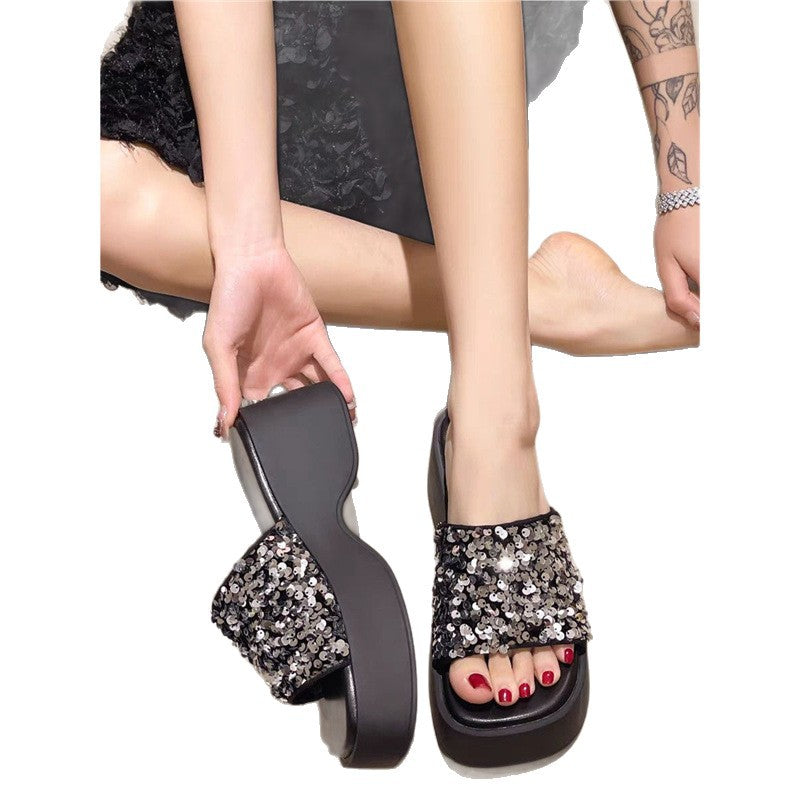Damen Plateau-Pantoletten mit funkelndem Pailletten-Upper und ergonomischer Keilsohle Shop Nory