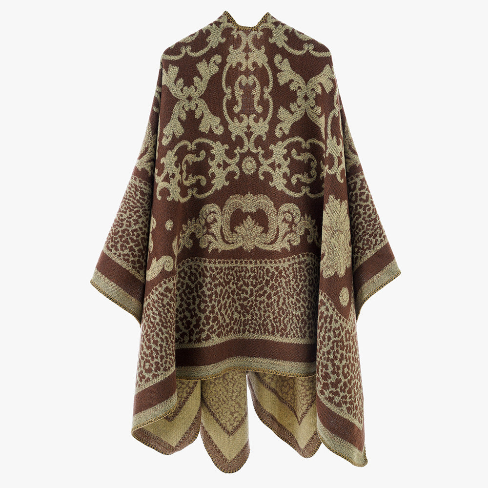 Damen Jacquard‑Capeponcho mit barockem Ornamentmuster und spitzem Zipfelsaum Shop Nory