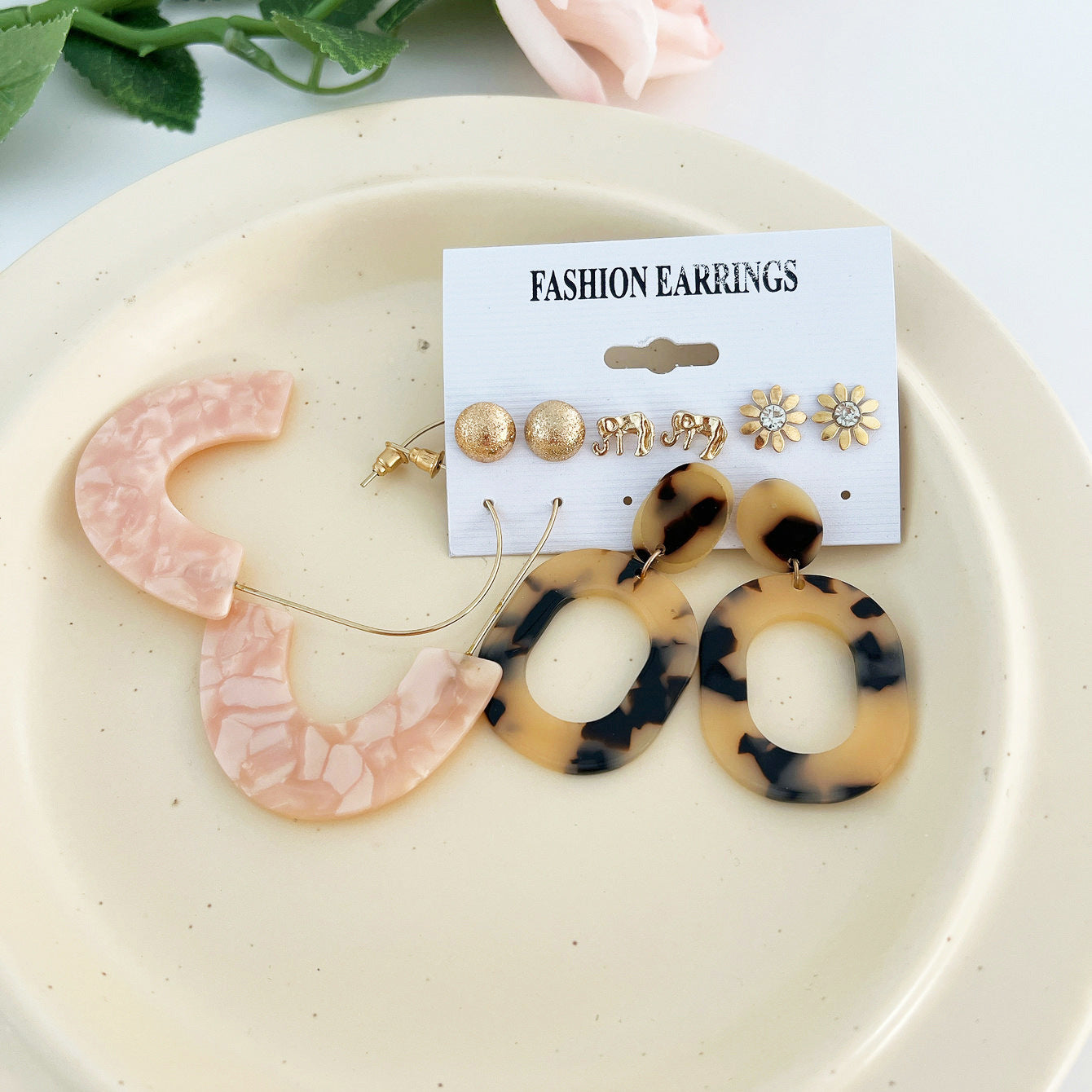 Damen Ohrring Set mit verschiedenen modernen Designs Shop Nory