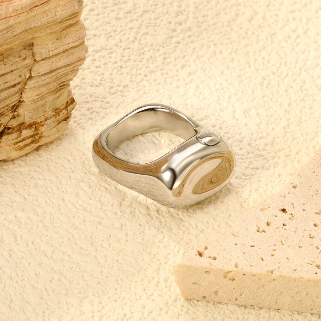 Damen modischer Ring aus hochwertigem Edelstahl mit geschwungenem Design Shop Nory