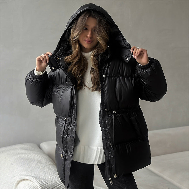 Damen Langer wattierter Parka mit Kapuze, Taillenzug und Oversize-Silhouette Shop Nory