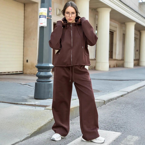 Damen Oversize-Zip-Hoodie mit Kängurutasche und hochgeschnittener Sweathose mit weiter Beinführung Set Shop Nory