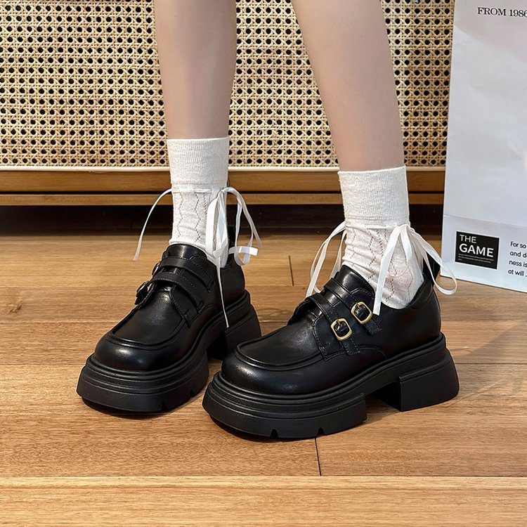 Damen modische Schnürschuhe mit eleganten Schnallen und robustem Plateau