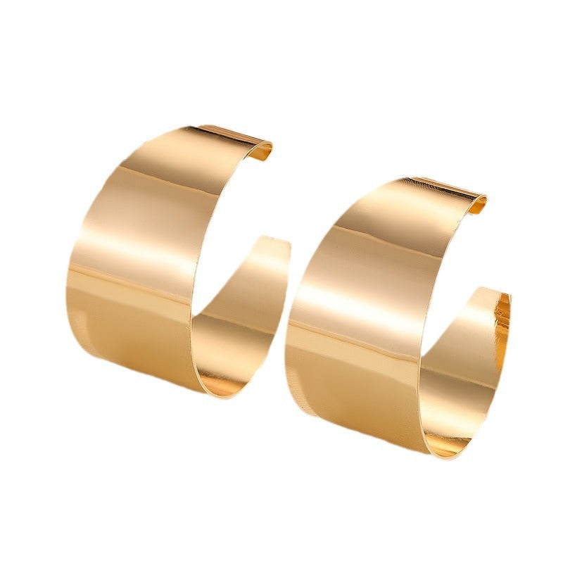 Damen Creolen im minimalistischen, eleganten Design Shop Nory