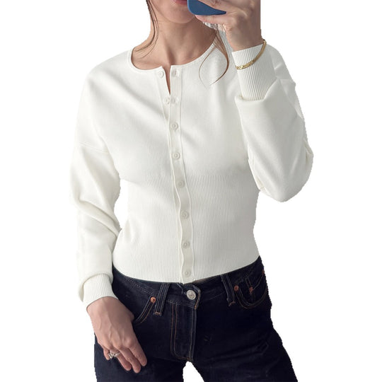 Damen nan figurbetonter Feinstrickpullover mit tailliertem Rippbund und langen Ärmeln Shop Nory