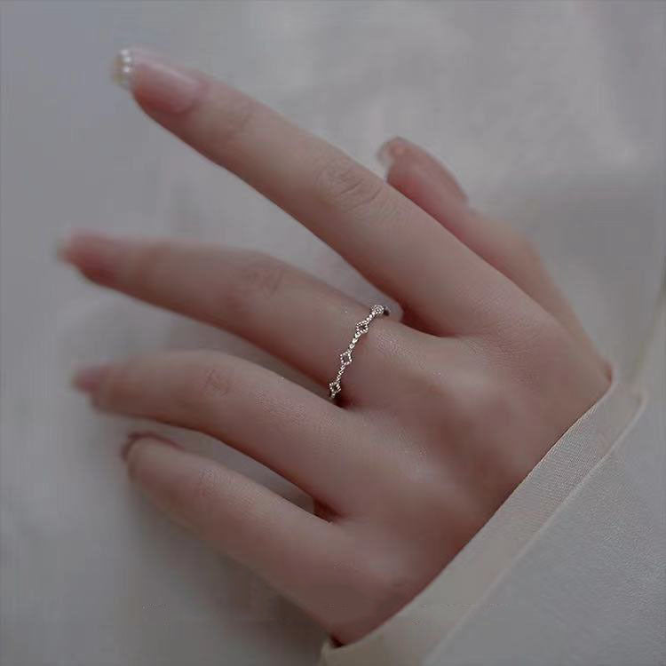 Damen filigraner Knotenschmuckring aus hochwertigem Edelstahl Shop Nory
